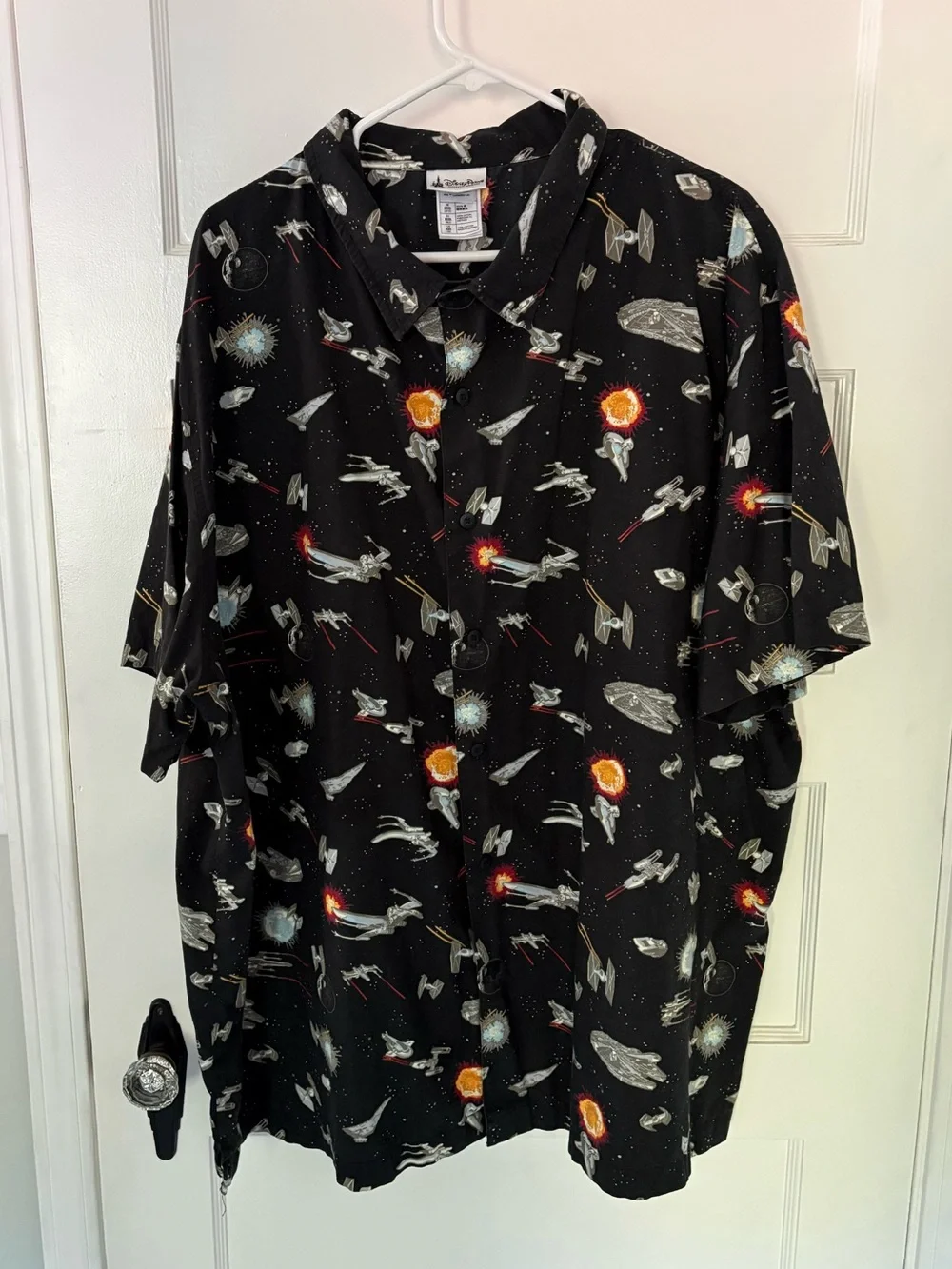 Disney Star Wars button down XXL - Picture 3 of 5